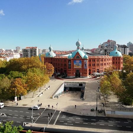 Beautiful Garden-Campo Pequeno Home リスボン エクステリア 写真